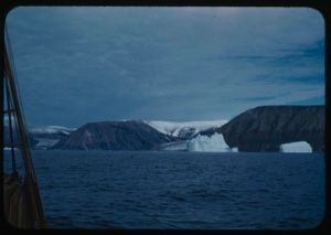 Image: Glacier and icebergs