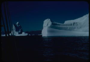 Image: Icebergs in low light
