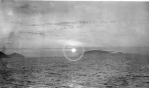 Image of Sun across the water
