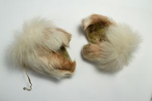 Image of Fur Mittens